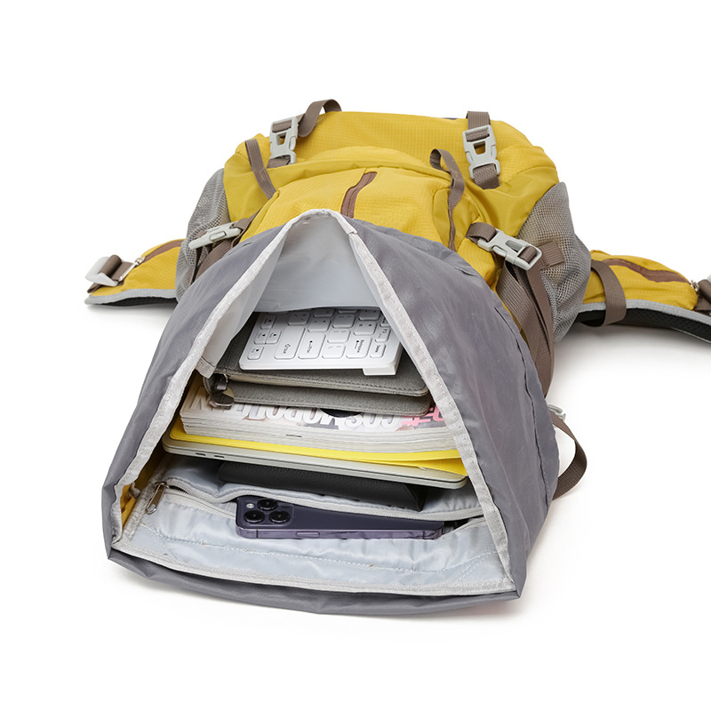 Waterproof sports backpack Outdoor travel bag 50L backpack Lightweight hiking backpack